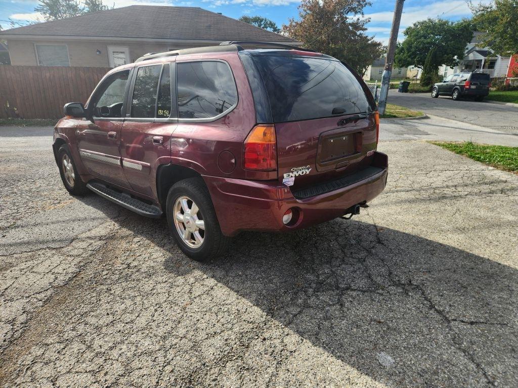 GMC Envoy  2004