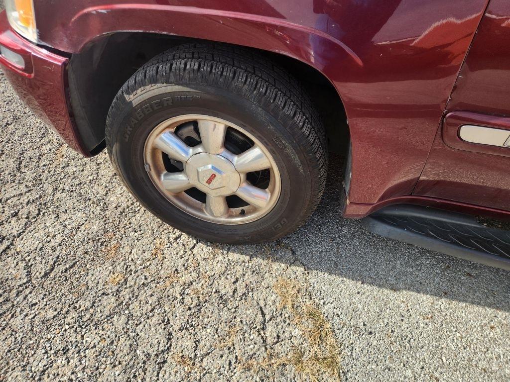 GMC Envoy  2004