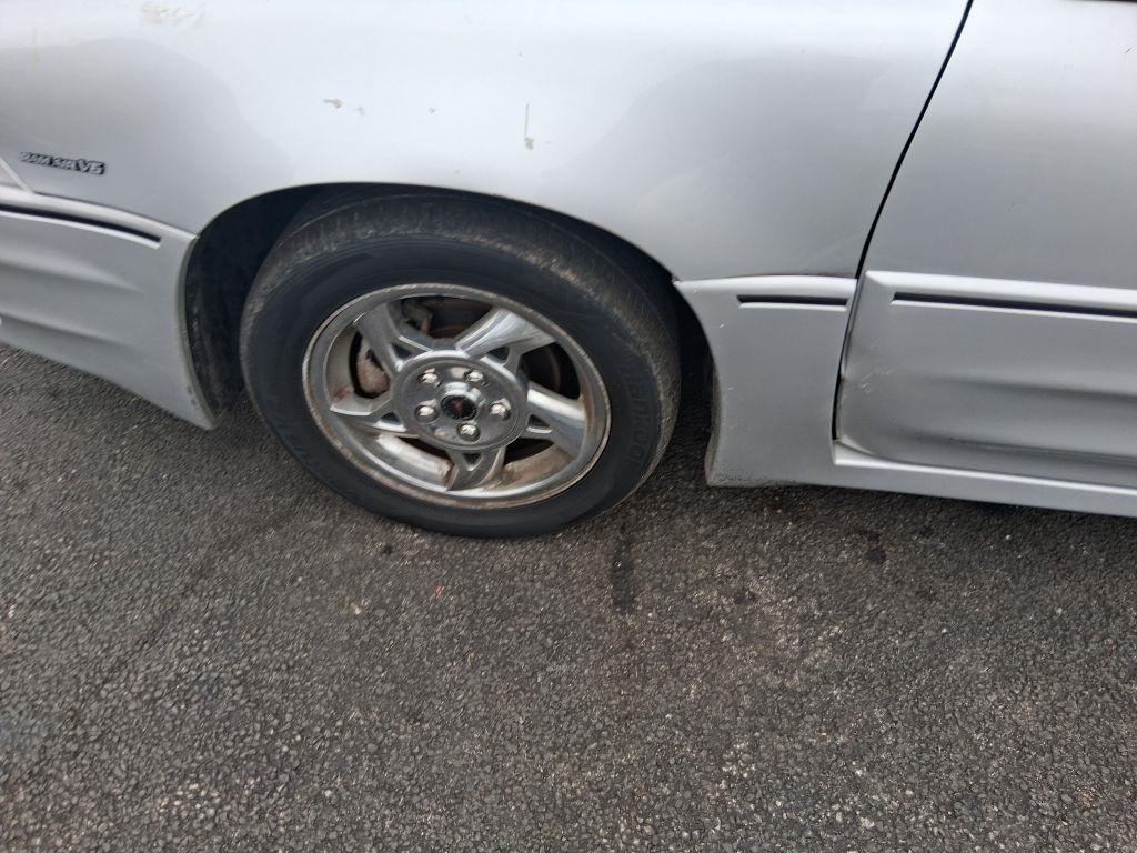 Pontiac Grand Am  2002