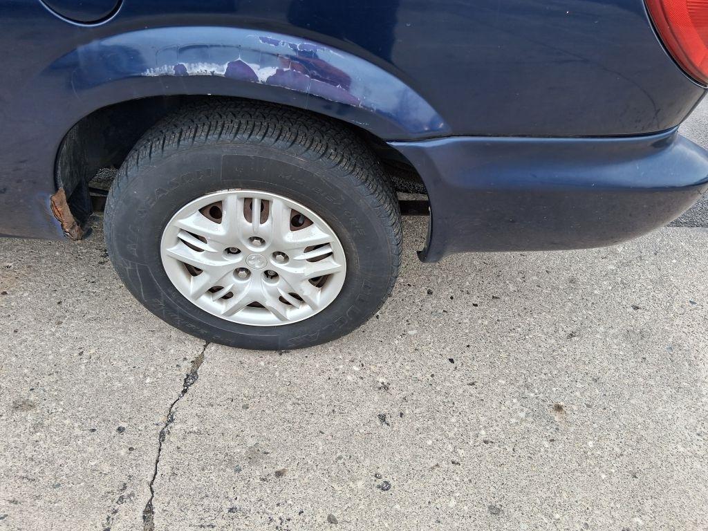 Dodge Grand Caravan  2004