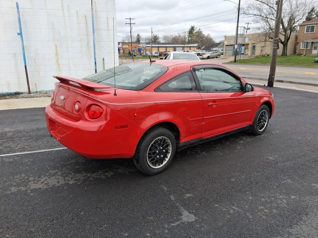 Chevrolet Cobalt  2010