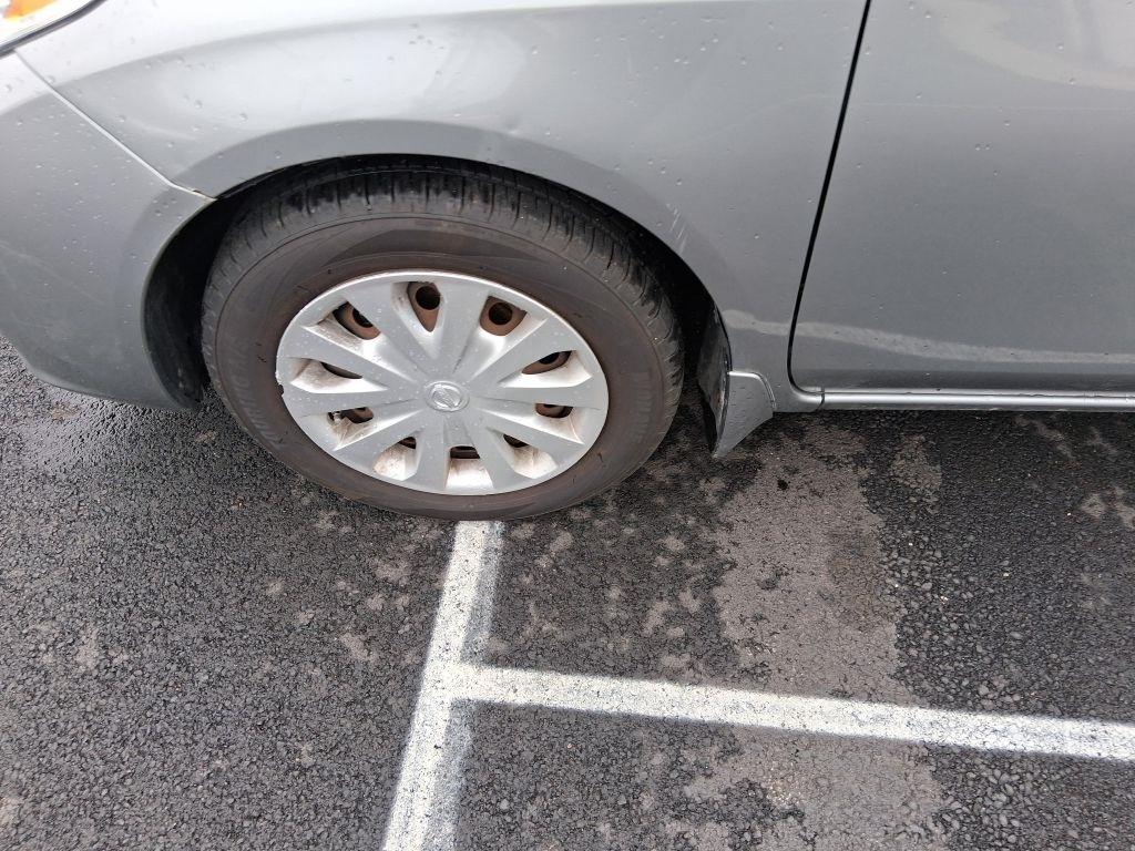 Nissan Versa  2014