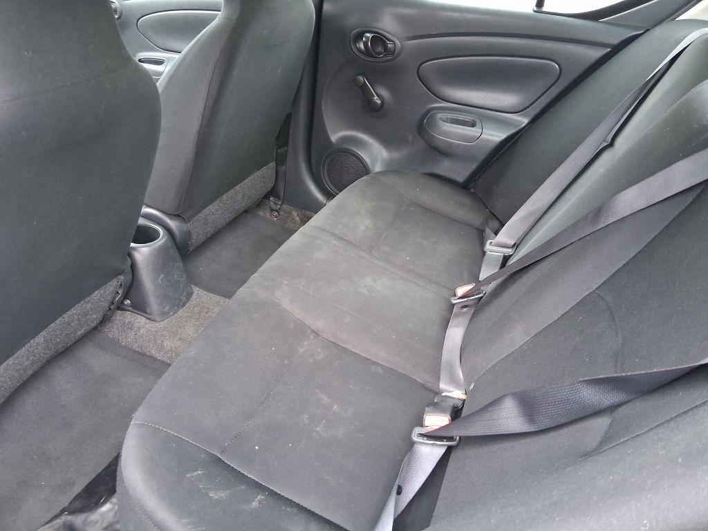 Nissan Versa  2014