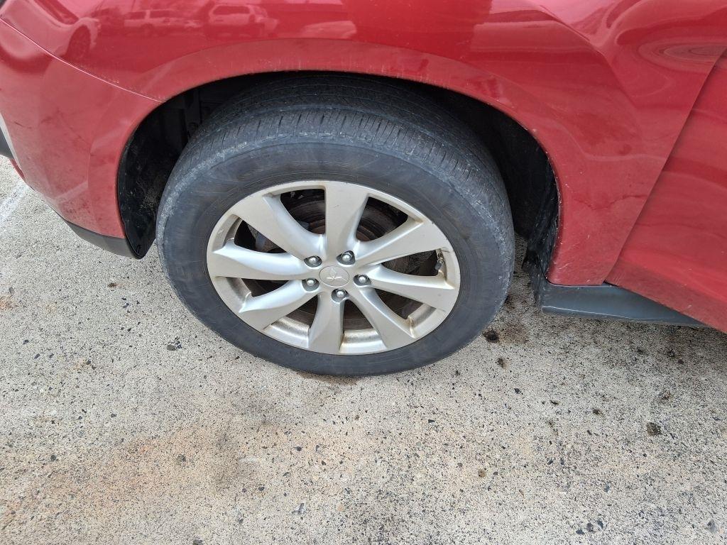 Mitsubishi Outlander Sport  2015