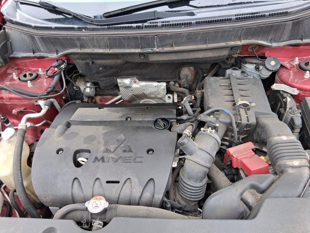 Mitsubishi Outlander Sport  2015