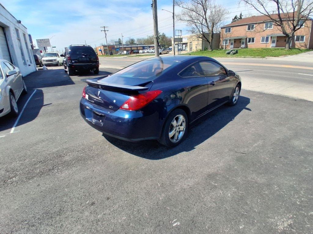 Pontiac G6  2009