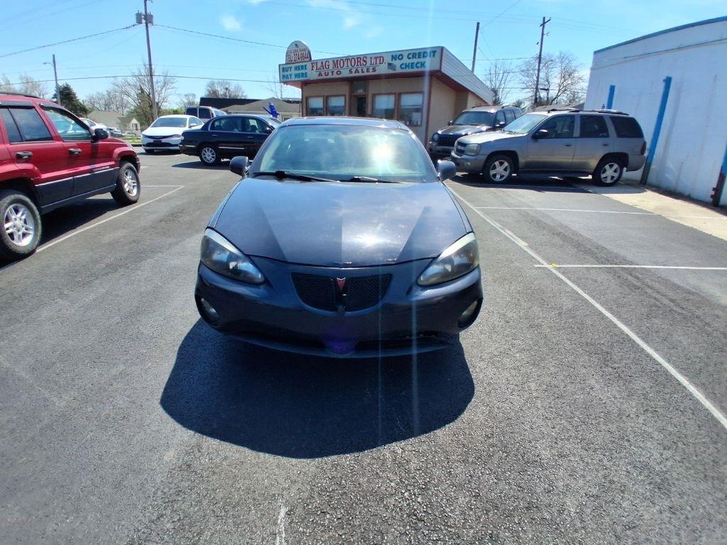 Pontiac Grand Prix  2008