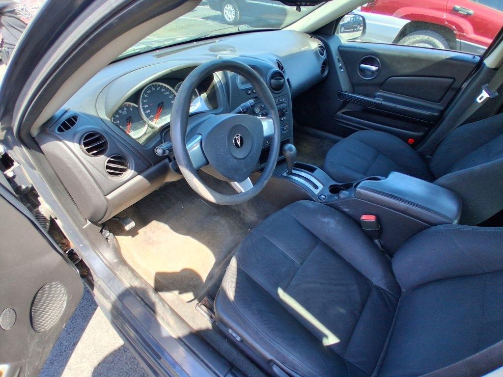 Pontiac Grand Prix  2008