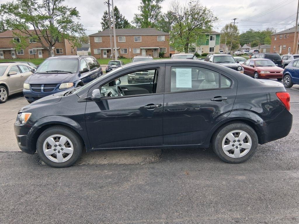 Chevrolet Sonic  2014