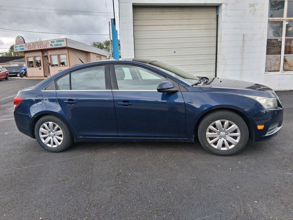 Chevrolet Cruze  2011