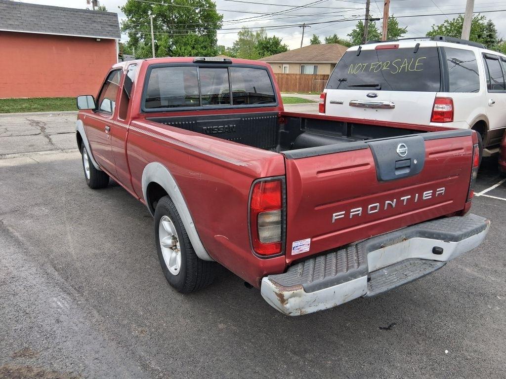 Nissan Frontier  2001