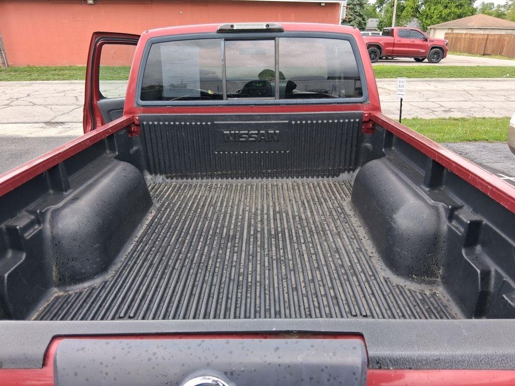 Nissan Frontier  2001