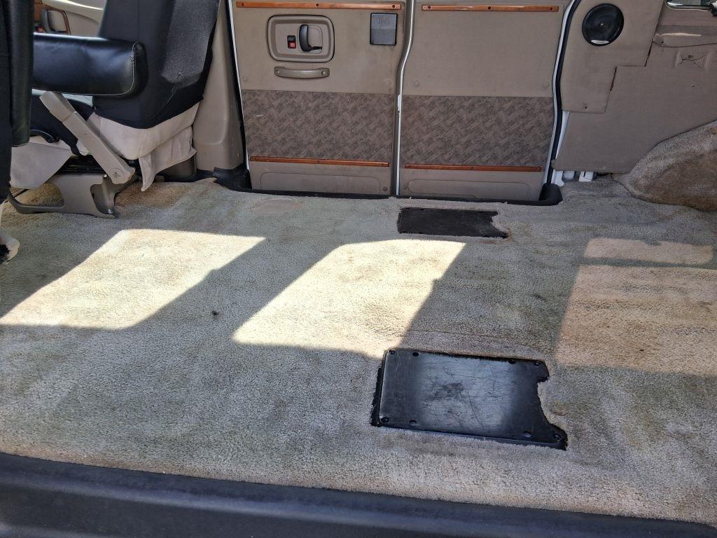 Chevrolet Express  2003