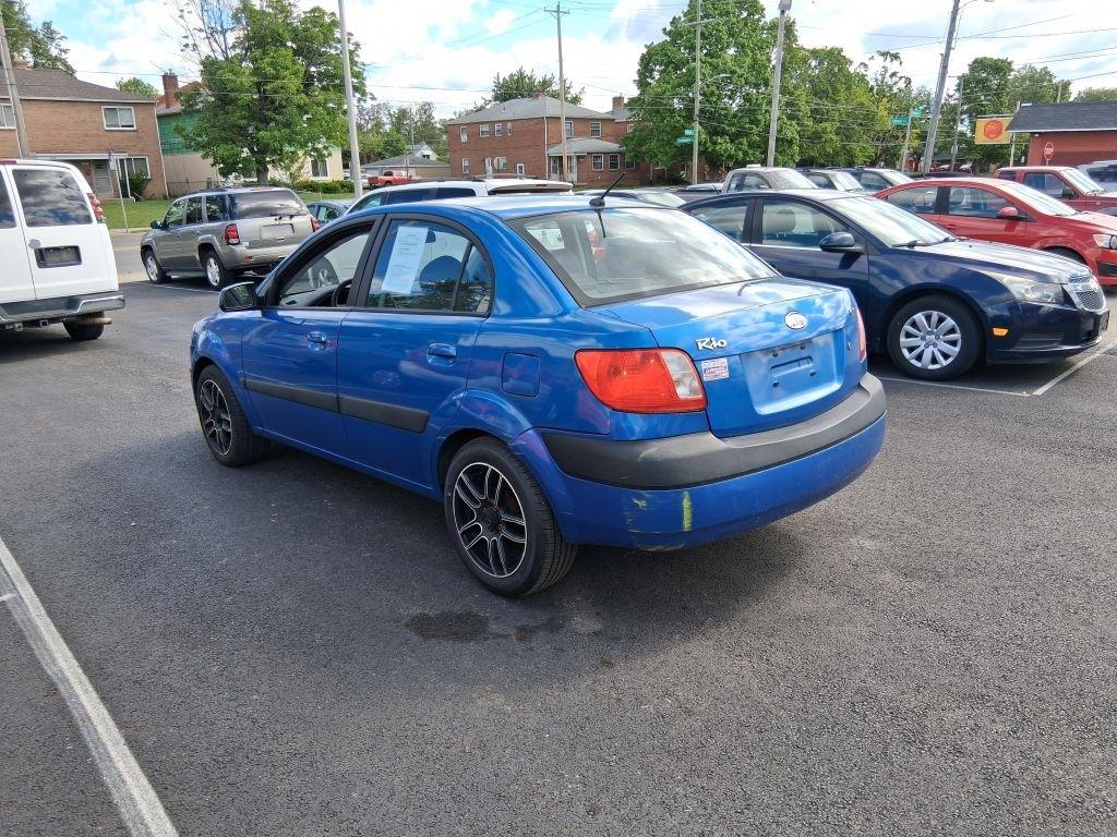 Kia Rio  2008