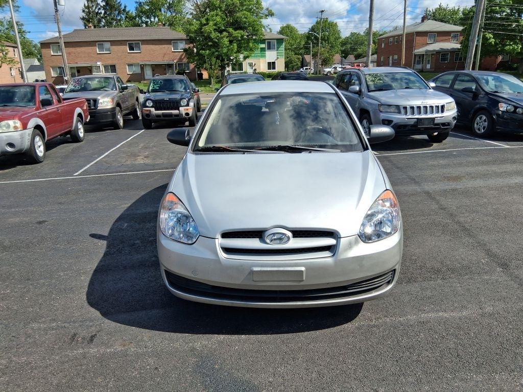 Hyundai Accent  2009