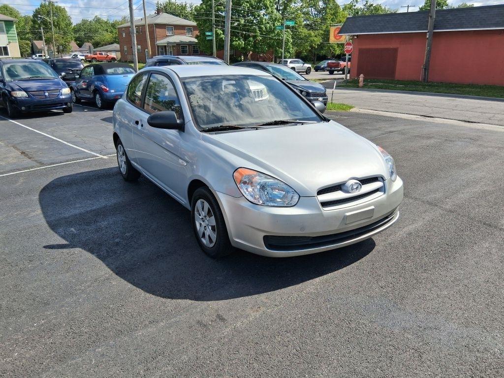 Hyundai Accent  2009