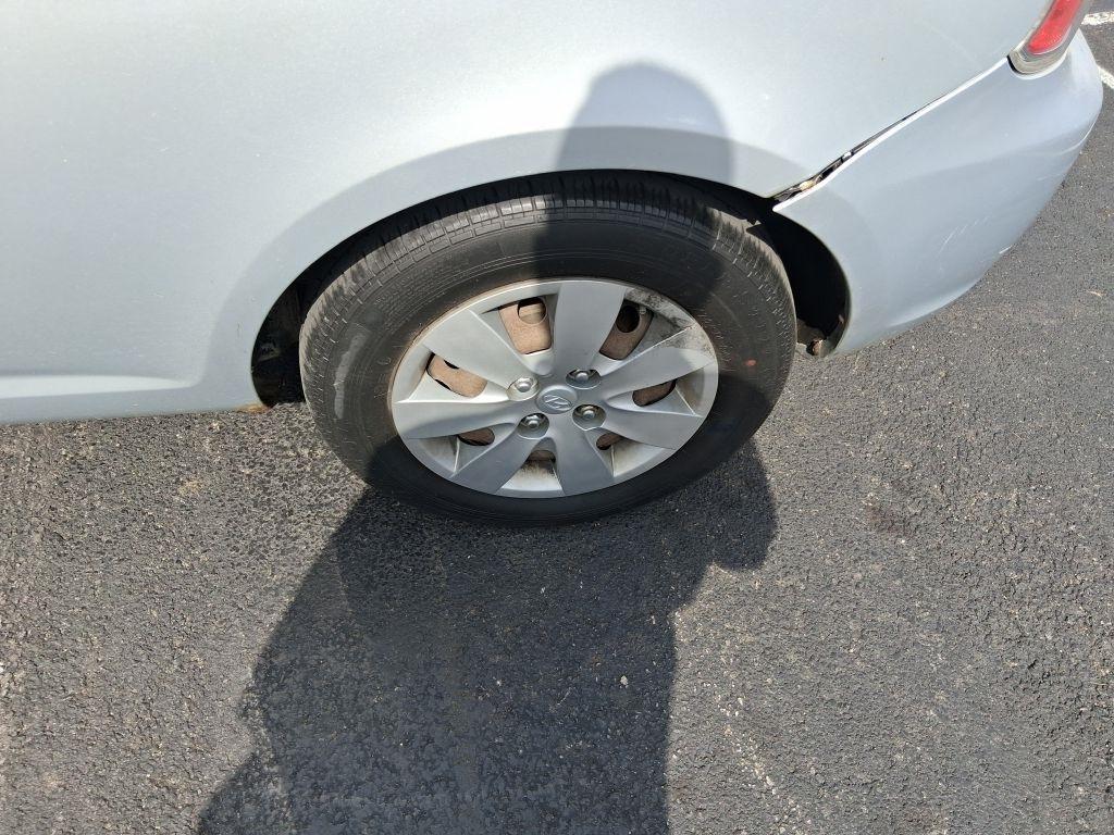 Hyundai Accent  2009