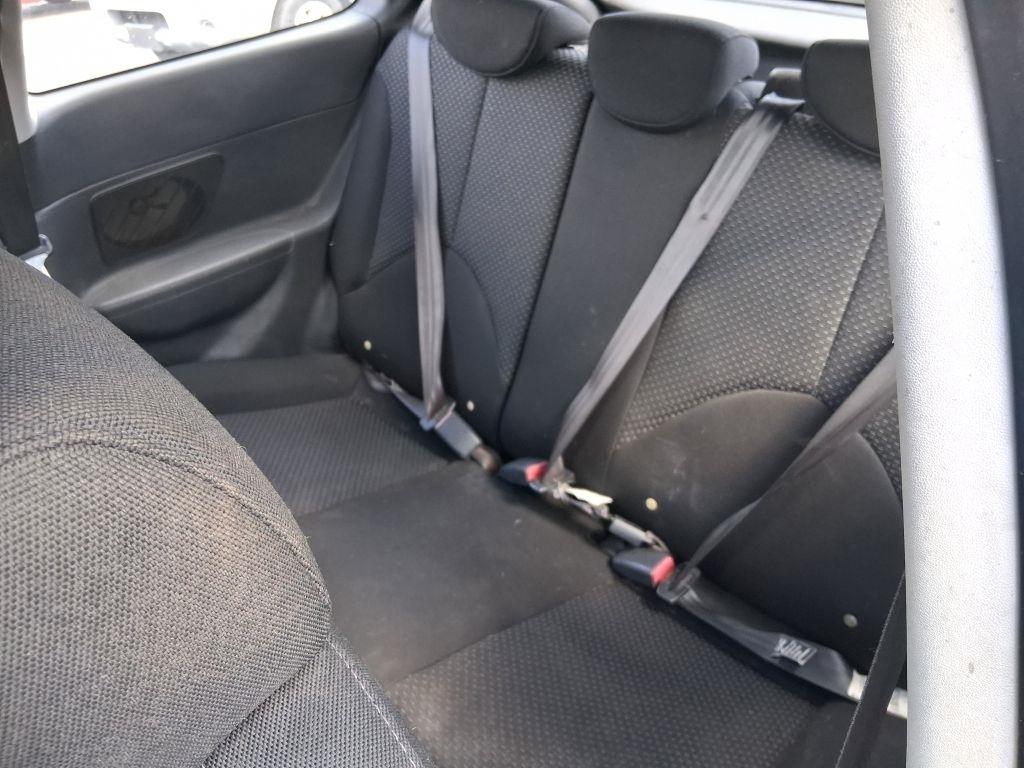Hyundai Accent  2009