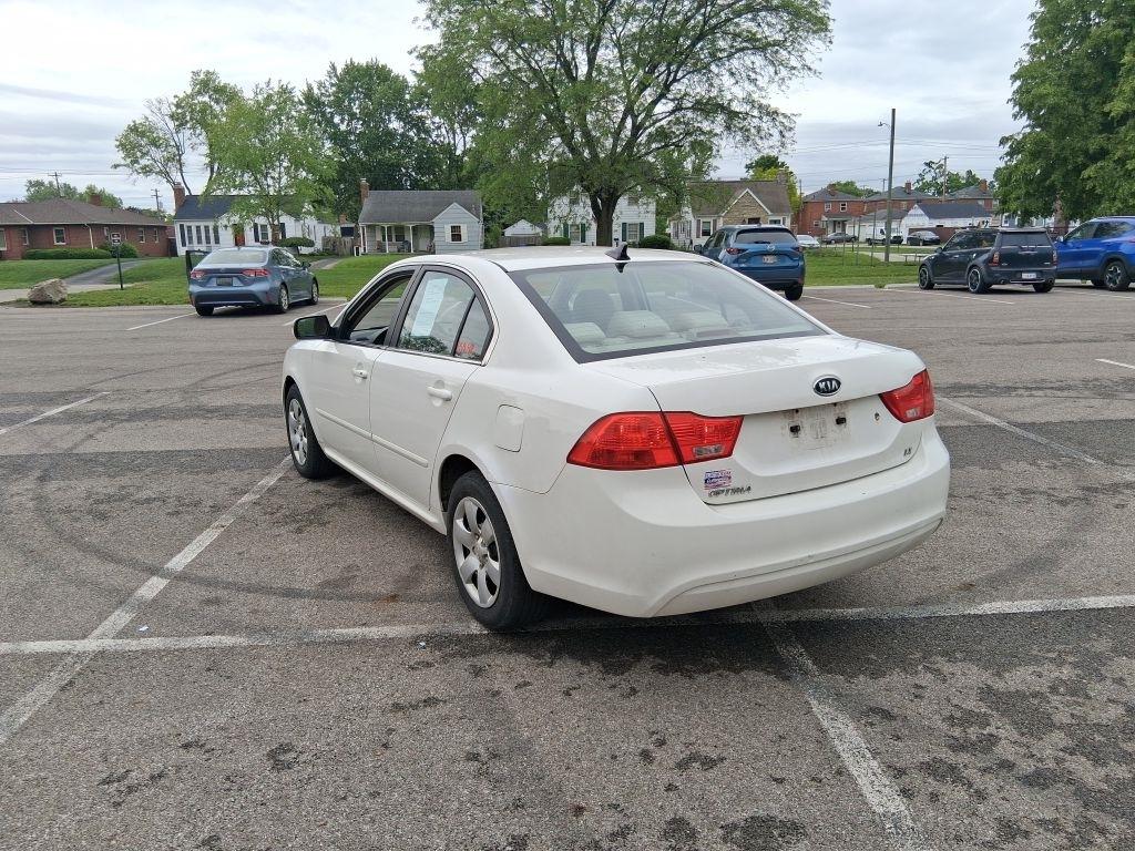 Kia Optima  2010