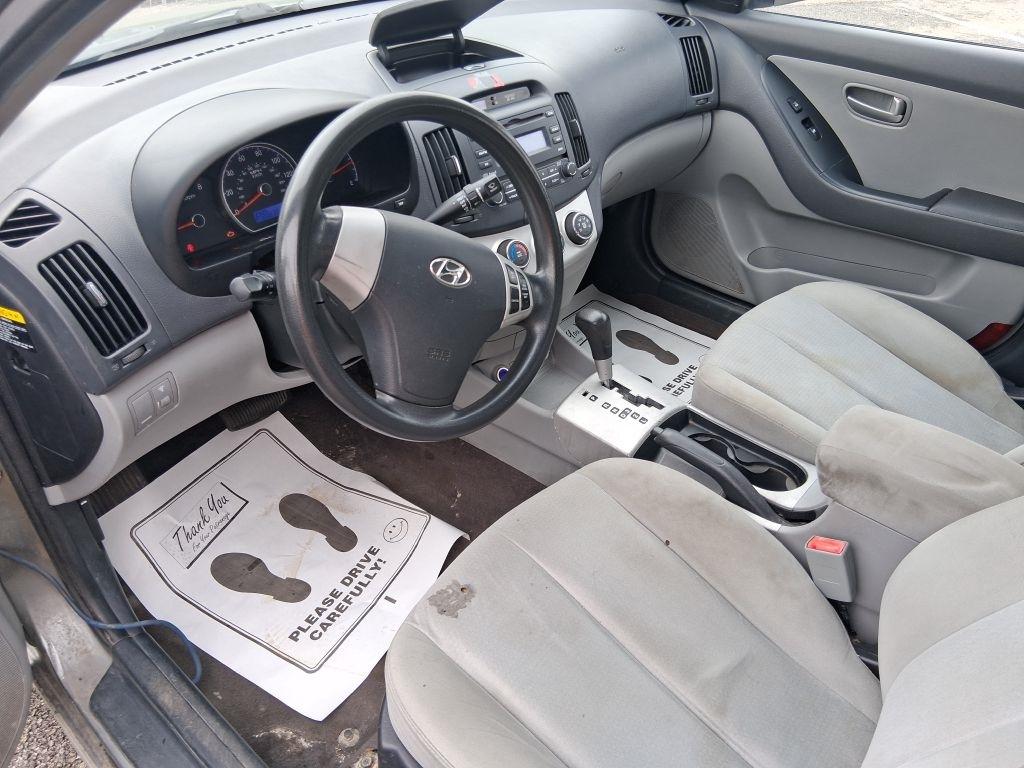 Hyundai Elantra  2009