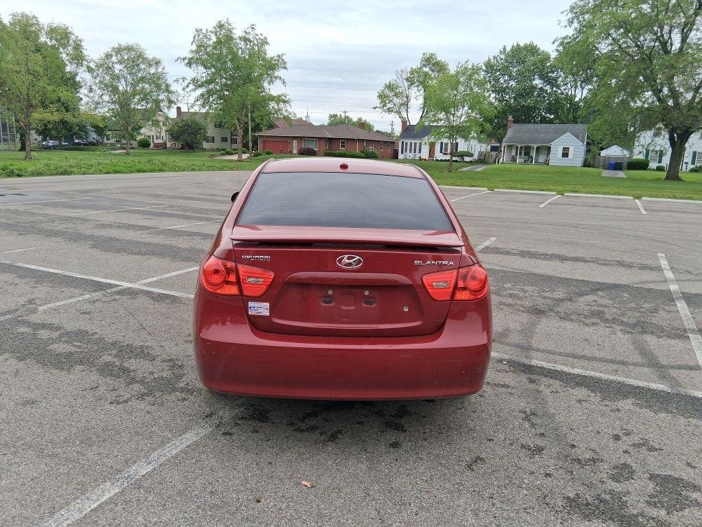 Hyundai Elantra  2007