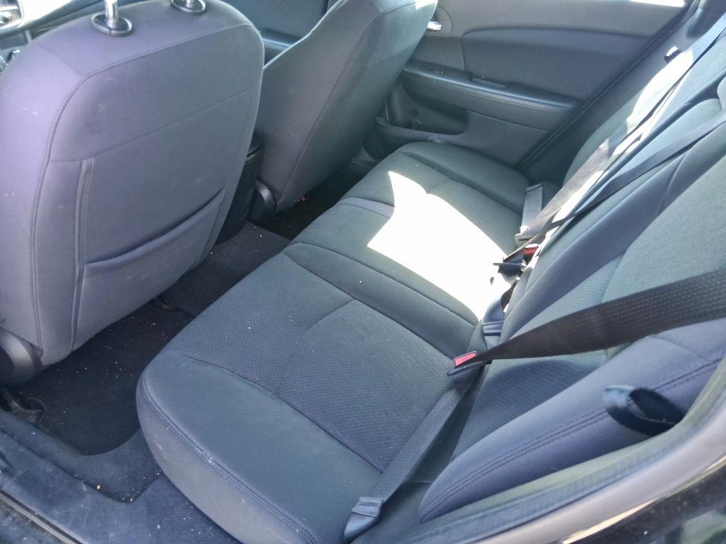 Chrysler 200  2012
