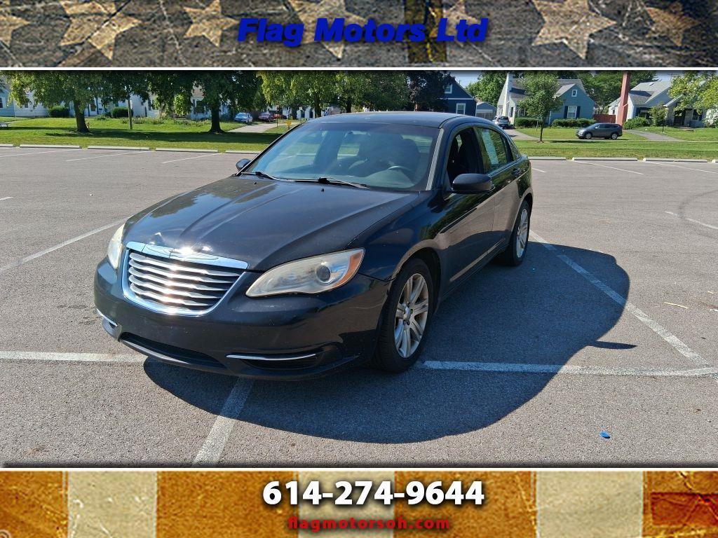 Chrysler 200  2012
