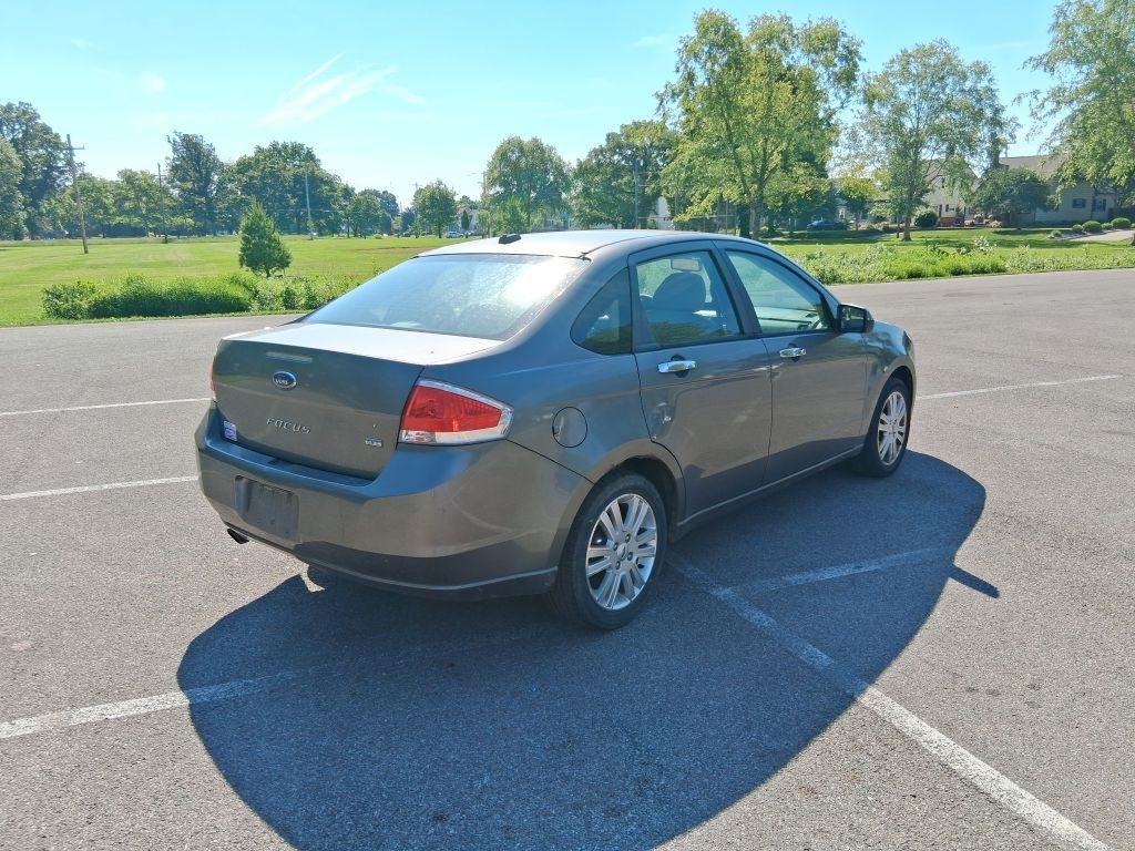 Ford Focus  2010