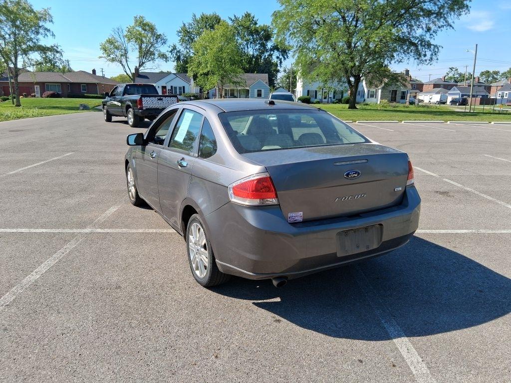 Ford Focus  2010