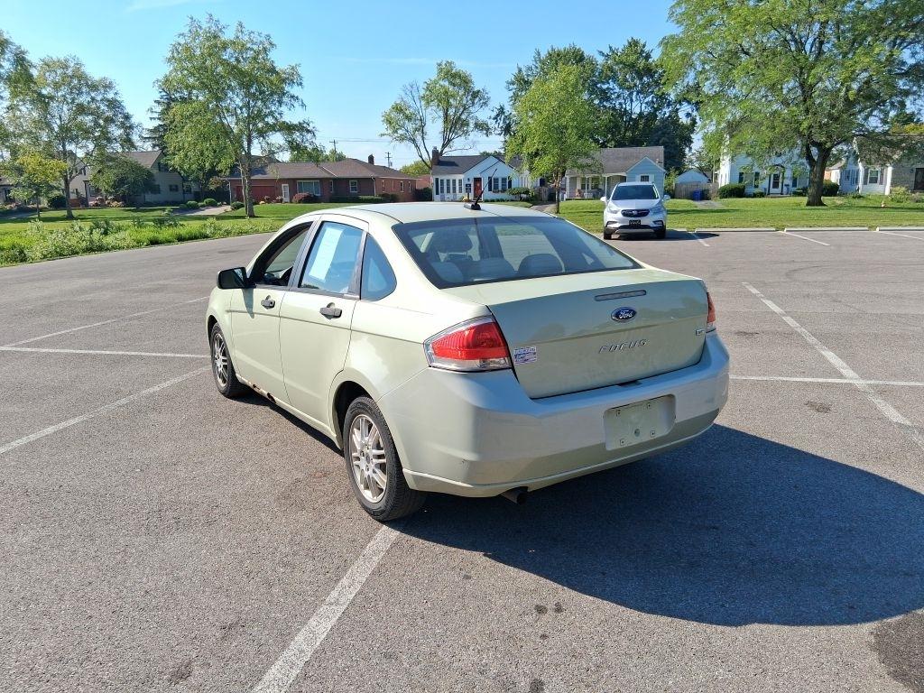 Ford Focus  2010