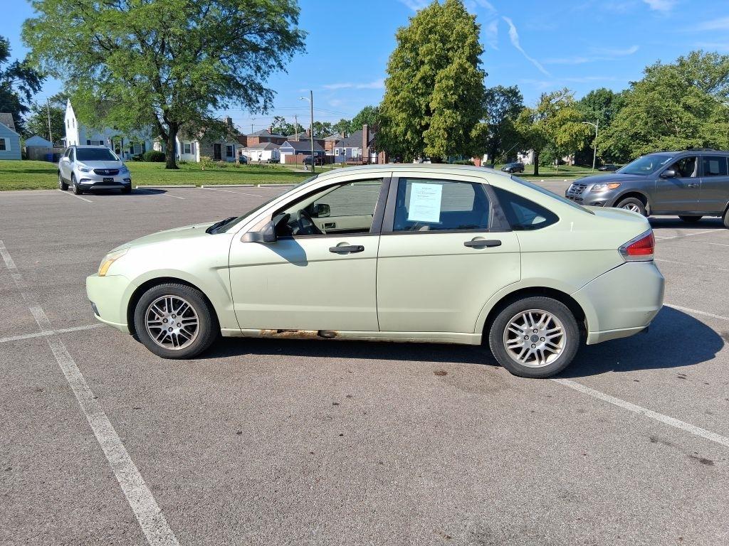 Ford Focus  2010