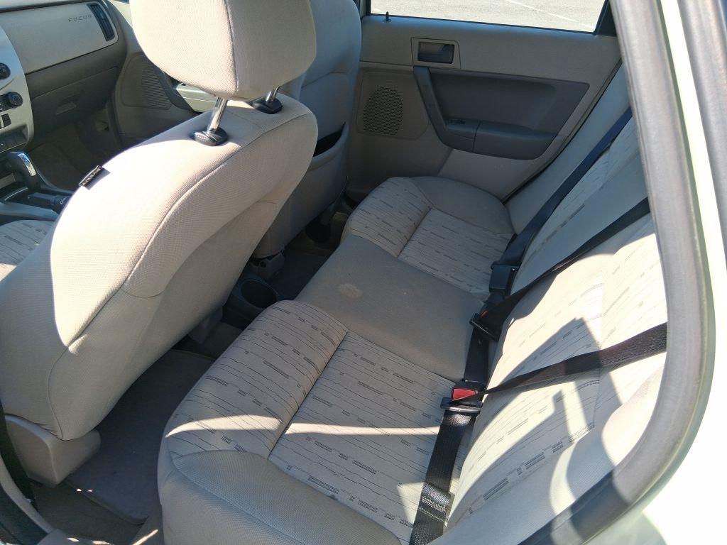 Ford Focus  2010