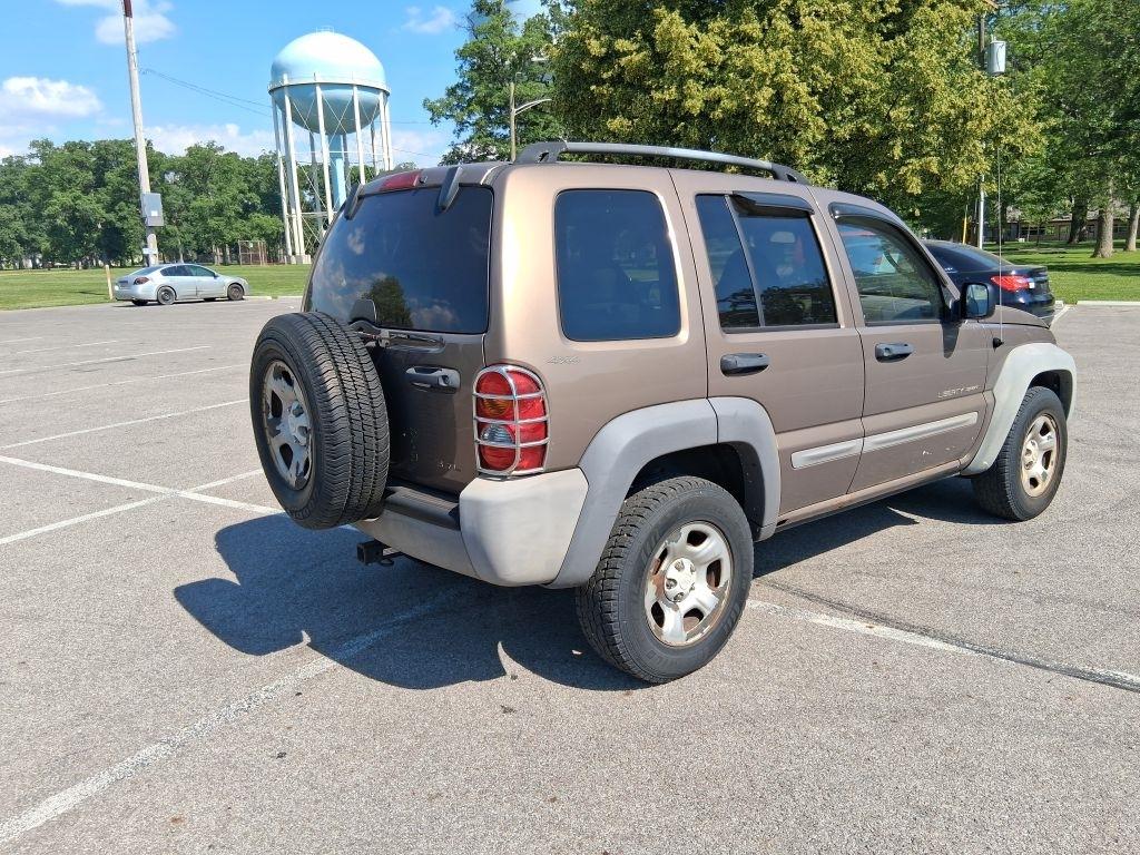 Jeep Liberty  2002