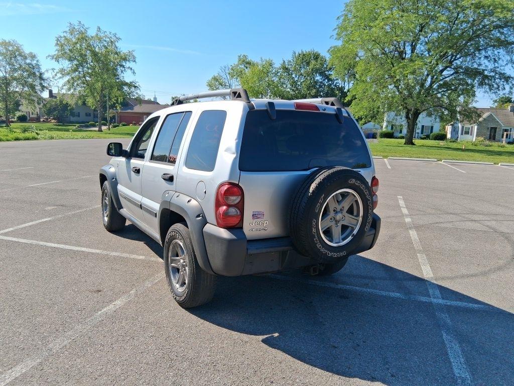 Jeep Liberty  2005