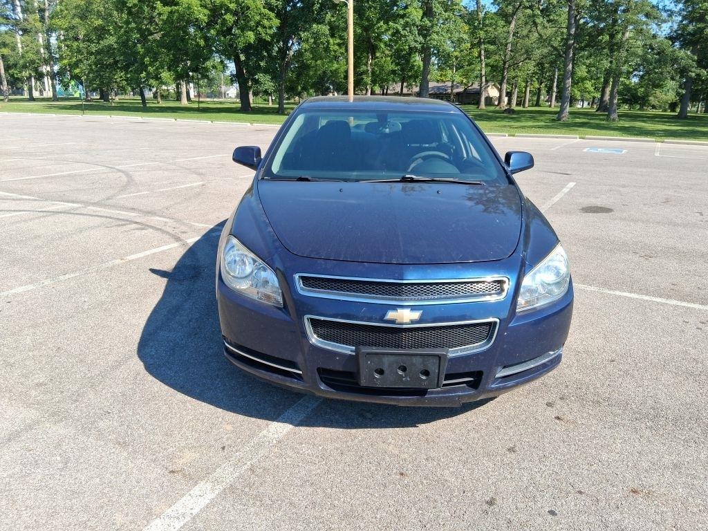 Chevrolet Malibu  2012