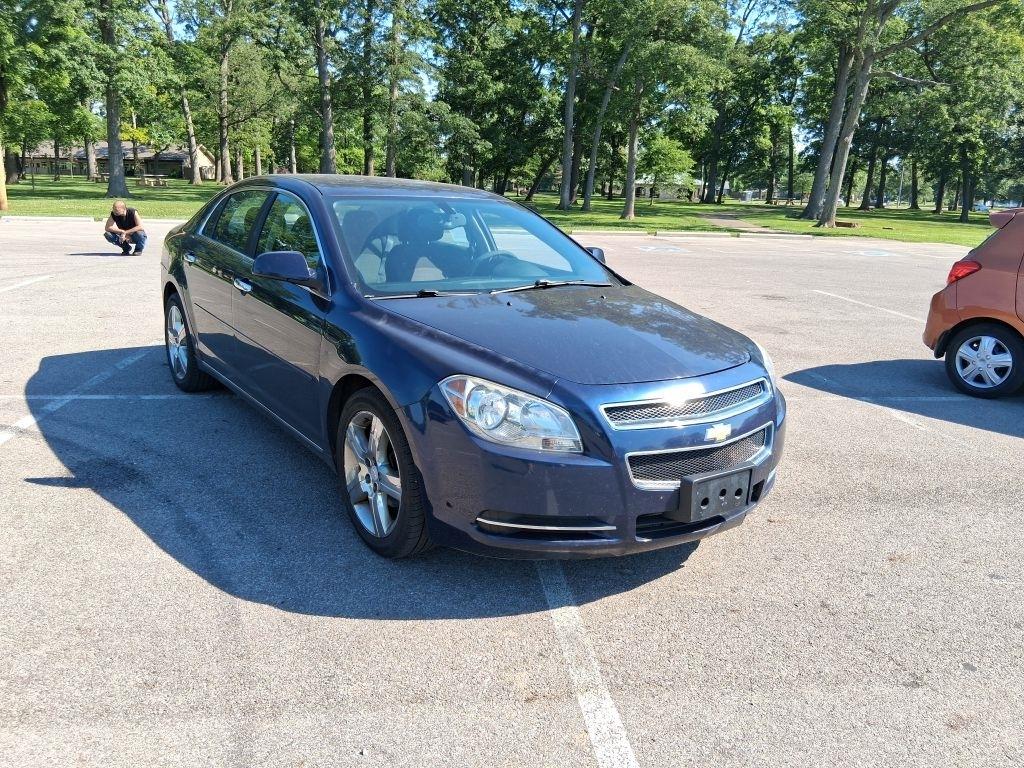 Chevrolet Malibu  2012