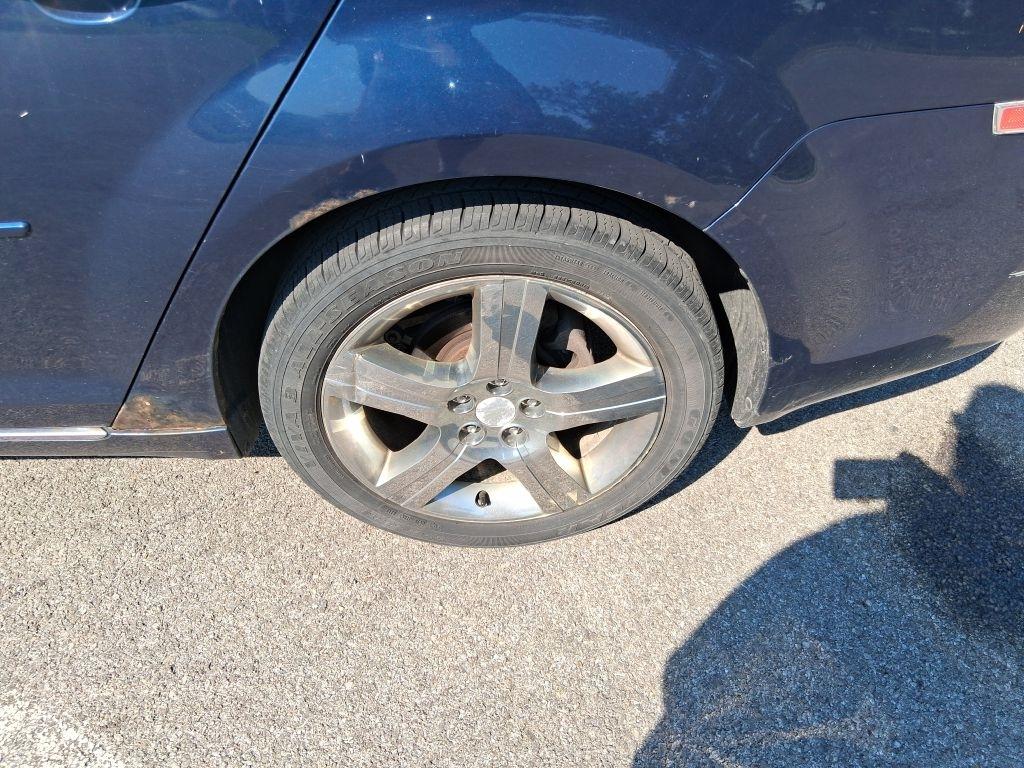 Chevrolet Malibu  2012