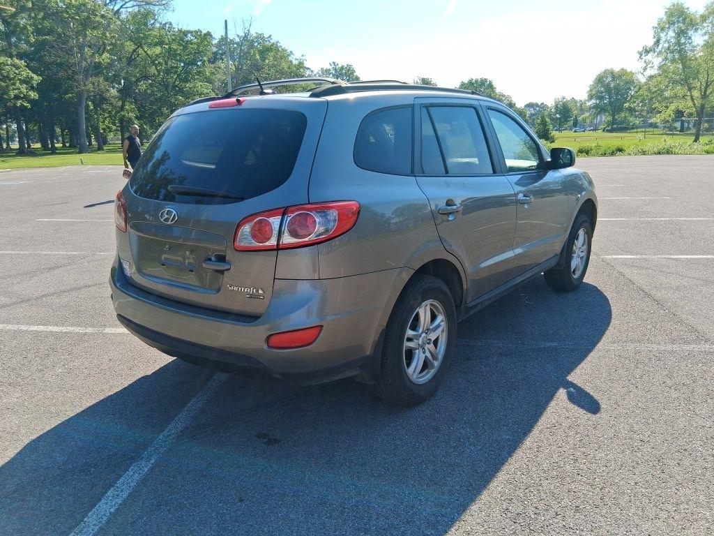 Hyundai Santa Fe  2011