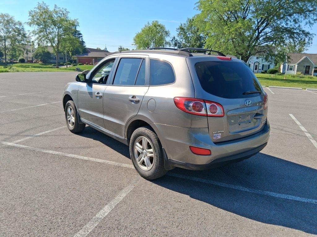 Hyundai Santa Fe  2011