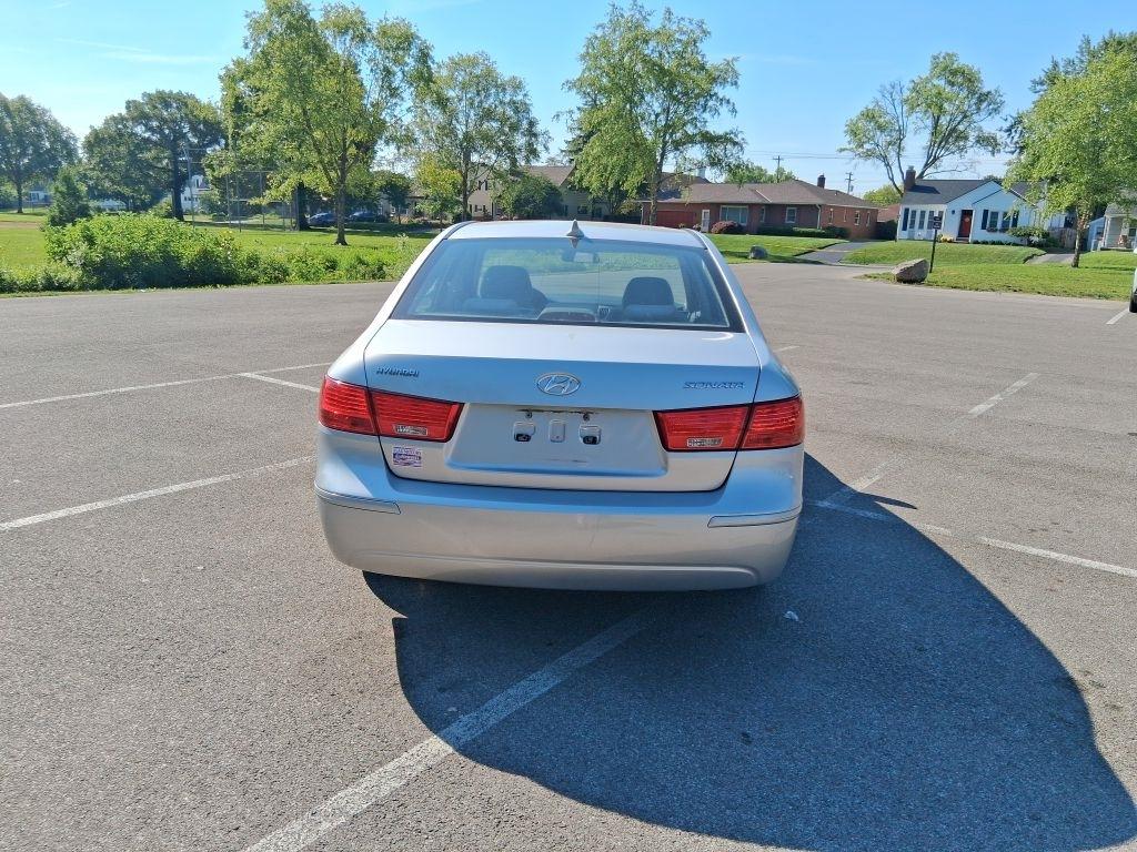 Hyundai Sonata  2009