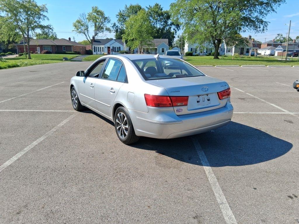 Hyundai Sonata  2009
