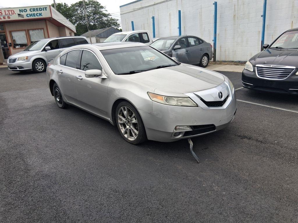 Acura TL  2011