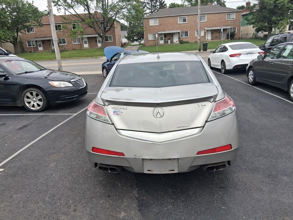 Acura TL  2011