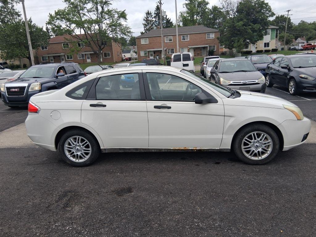 Ford Focus  2009