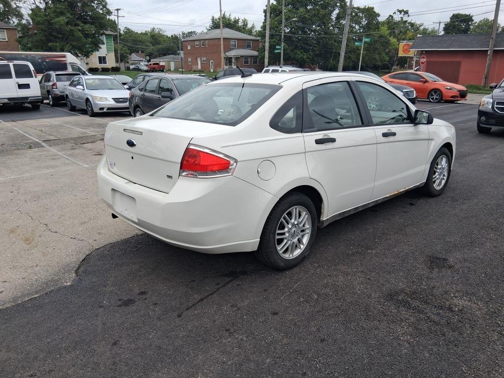 Ford Focus  2009