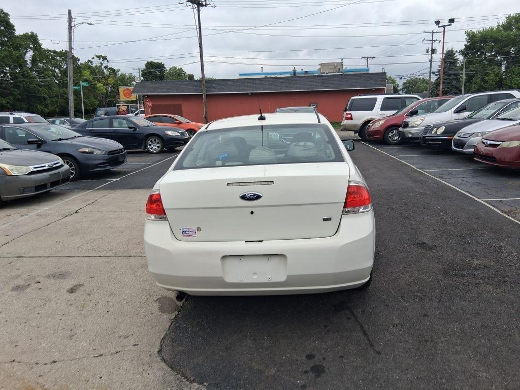 Ford Focus  2009