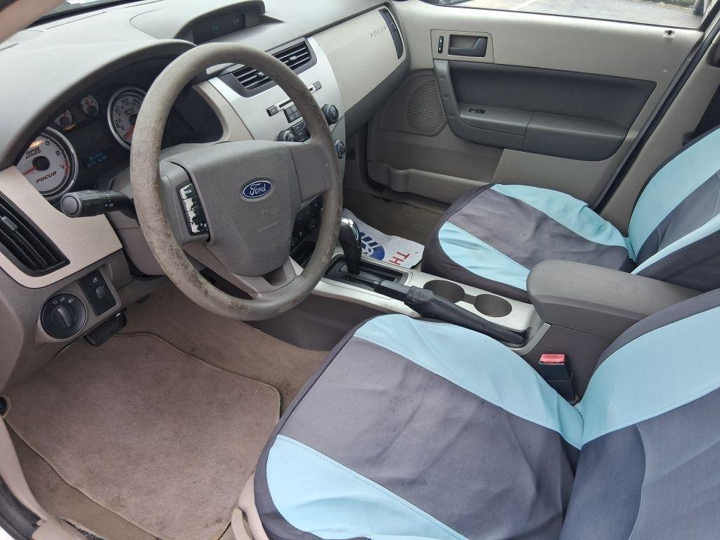 Ford Focus  2009