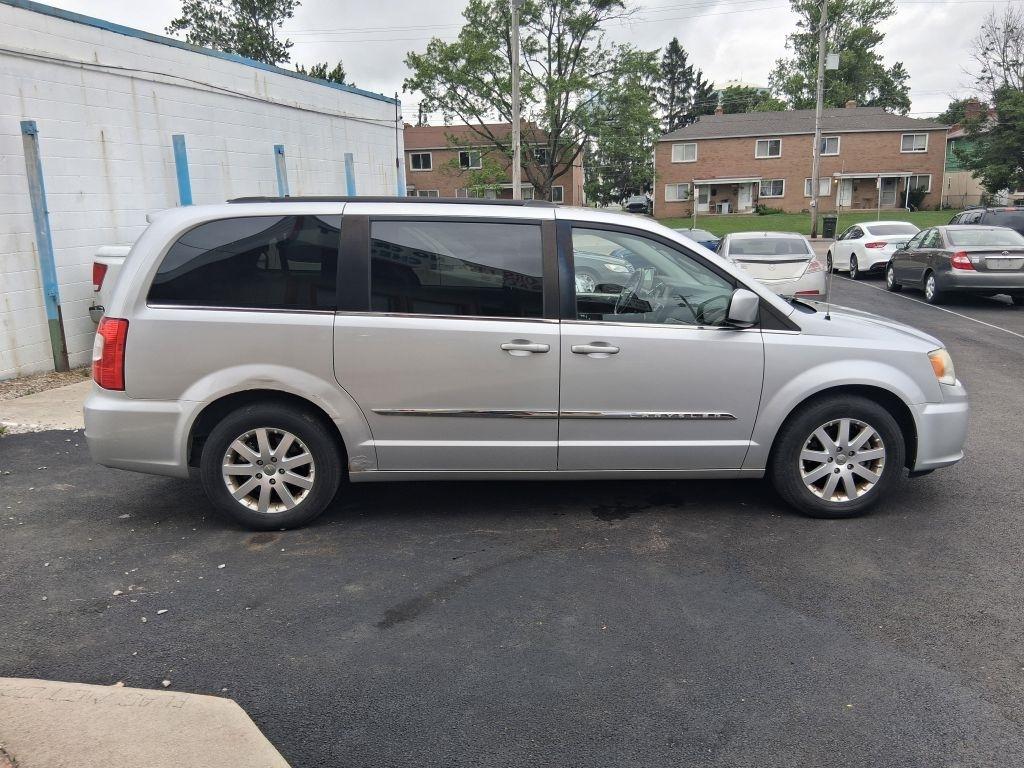 Chrysler Town & Country  2012
