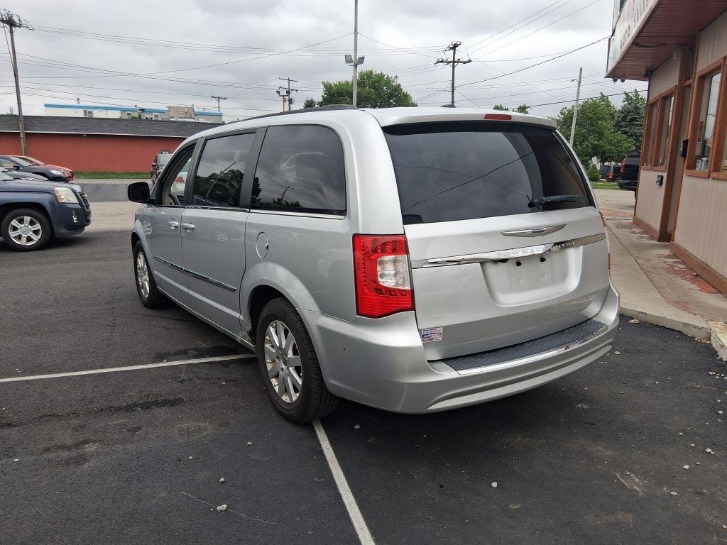 Chrysler Town & Country  2012