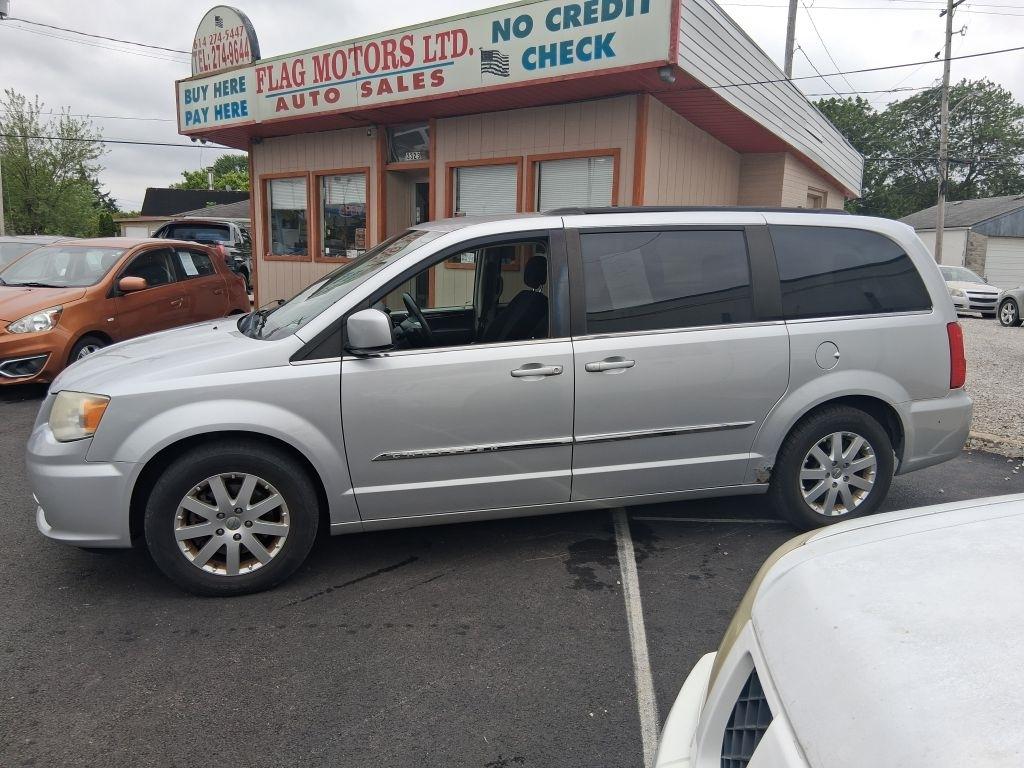 Chrysler Town & Country  2012